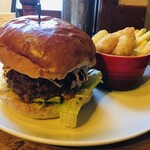 イーストヴィレッジ - 