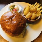 イーストヴィレッジ - 