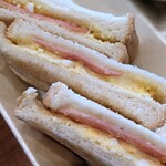 カフェ・ド・クリエ - トーストサンドモーニング〜ハムタマゴ