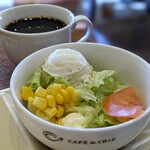 CAFE de CRIE - サラダ（トーストサンドモーニング）