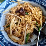 春香楼 - 中華ちらし 650円(税込)。
