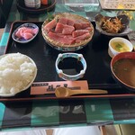 時代屋 ルフラン - まぐろさしみ定食