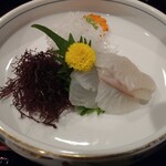 ちりめん亭 - ヒラメの刺身