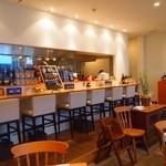 トラットリア・アルモ - 店内