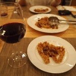 トラットリア・アルモ - 赤ワインが合うんだぁ
