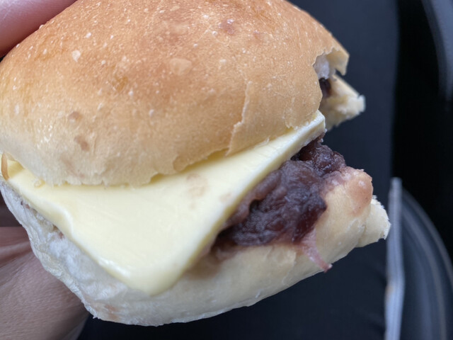 きんいろぱん屋 - 平泉（パン）の写真