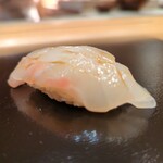 すし 良月 - 真鯛