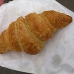 ブーランジェリー タネ - クロワッサン
      