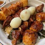 Eiichi - 焼鳥丼1200円　もも、レバー、うずら、砂肝、つくね。