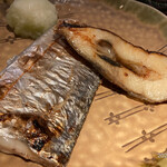 kitchenラビット - 太刀魚塩焼き＋白身魚西京焼き