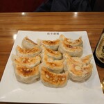 24時間 餃子酒場 - アップ