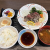 わら焼きと寿司 駅前 - ぶりのわら焼きたたき定食