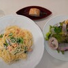 Kafeso Raiya - サーモンと青菜のクリームスパゲティ