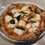 Pizzeria Terzo Okei - マルゲリータ　1,200円