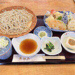 十割そば処 蕎游子 - 天せいろ　1,800円
大海老と季節の野菜の天ぷら
お好みの十割そばのセット