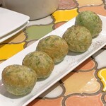 トリワイン ＰＩＫＯＳＨＨＨＵ - ゼッポリーニ