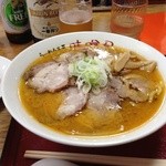味噌屋 - 味噌チャーシュー麺