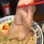 麺道 而今 - 大きなチャーシュー