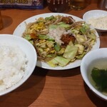 肉野菜炒め ベジ郎 池袋東口店 - 