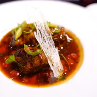 ラ ターブル ドゥ ジョエル・ロブション - 豚頬肉のビール煮込み