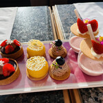 ピーク・ラウンジ - 