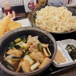 武蔵野うどん じんこ - 肉ネギ付け汁うどん