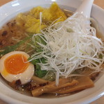 らーめんなると - 土・日限定　うましおラーメン　８００円　【　２０１３年６月　】