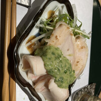 食童 箸ずめ - 蒸し鶏と九条ネギ　650円