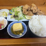 明作 - 唐揚げ定食　700円　最高!