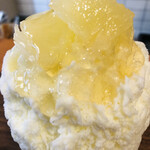 DEMEKIN - はちみつマリネでつやっつや　氷で固くなって食べにくかったけど(^^;;