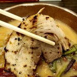 麺場 田所商店 - 炙りチャーシューリフト