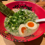 Ramen Zundouya - ねぎらーめん 味玉トッピング