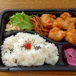 ディオ - 唐揚げ弁当 (税抜)198円 ※開封後 (2023.02.27)