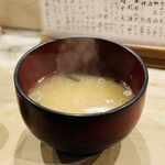 Sushidokoro Shintanaka - お味噌汁でひと息