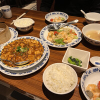 横浜中華街 重慶飯店 本館 -  横浜中華街 重慶飯店 本館 -