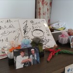 ペンギン - サンドイッチマンと石塚さんもご来店されてました