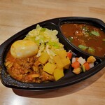 Rico curry - ダブルかけ：山椒ポーク＋牛すじのお母さんカレー