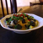 中国家常菜 燕郷房 - 皮蛋豆腐