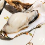 浜の牡蠣小屋 - 