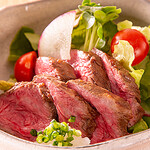 お酒と創作和食を楽しむお店 酒彩 たなか - 蔵王牛たたき