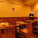 お酒と創作和食を楽しむお店 酒彩 たなか - テーブル席