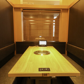 ◆ Yakiniku (Grilled meat) with all private rooms ◆Private time in a spacious space