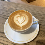 Cafe Kitsune - 甘いカフェラテ