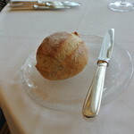 フレンチレストラン ミクニ サッポロ - 今日も美味しい手作りパン