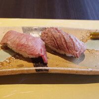 レストランあしや竹園 - 但馬牛炙り寿司(1650円・サ別) ラムシンとロース