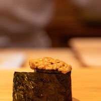 鮨 さかい - 2023.2 長崎大村湾産ムラサキウニ（板に乗せずパック詰めミョウバン不使用）軍艦