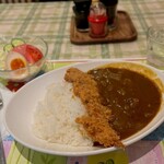 レストラン・コーポ - カツカレーライス(アップ)