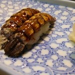 栄寿司 - 右か子持ちです。