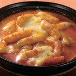 焼肉居酒家 韓の台所 - 女性に人気！とろ～りチーズトッポギ