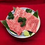 冲绳和牛红肉拼盘 (牛臀肉‧牛臀肉)